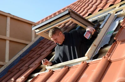 Pose de fenêtres de toit Velux à Merrey